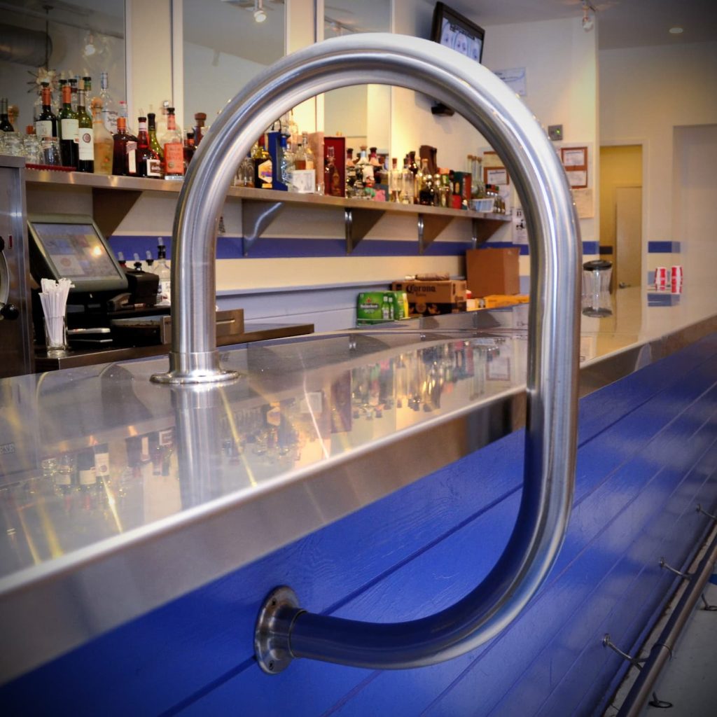 PMG Innovating Food Shields & Displays